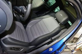  2016款大众途锐3.0TSI R-Line