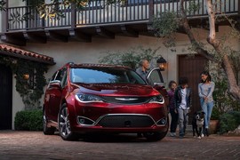   2017款克莱斯勒Pacifica