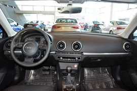   2014款奥迪A3两厢35TFSI舒适型