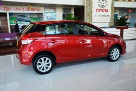   2015款丰田致炫1.5G自动炫动天窗特别版