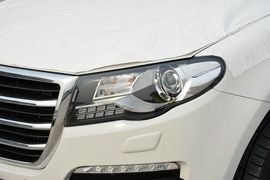   2016款哈弗H8 2.0T四驱精英型