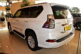   2015款雷克萨斯GX400豪华版