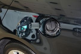   2016款奔腾B90 1.8T自动豪华型十周年纪念版