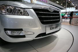   风神S30 BSG车展实拍