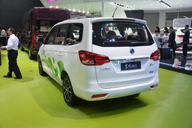   东风风行S500 EV北京车展实拍