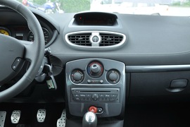   2010款雷诺Clio克力奥RS