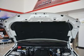   2013款铃木超级维特拉2.4L MT豪华导航5门版