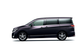   2011款日产ELGRAND