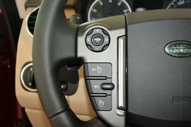   2016款路虎第四代发现3.0 V6 SC曜黑典藏版 HSE