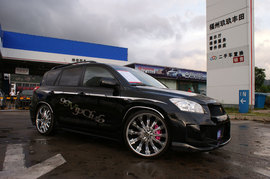   2009款丰田RAV4 VIP国内改装案例