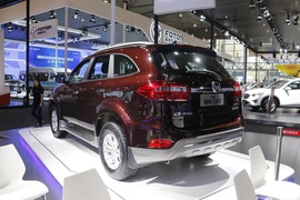  江铃驭胜S350 成都车展实拍