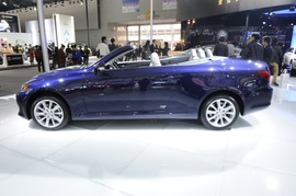   雷克萨斯IS250C 车展实拍