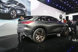   英菲尼迪QX Sport 巴黎车展实拍
