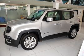   2016款Jeep自由侠 1.4T自动劲能版+