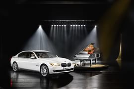   新BMW7系施坦威全球限量版