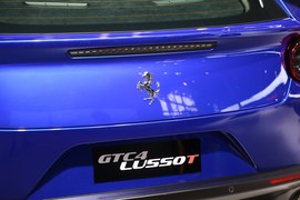   法拉利GTC4 Lusso T广州车展实拍
