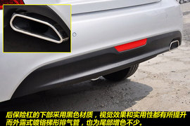   2011款北京现代雅绅特1.4GL到店实拍图解