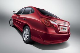   2011款北京现代新悦动