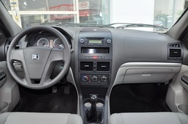   2011款众泰Z200 1.3L手动舒适型