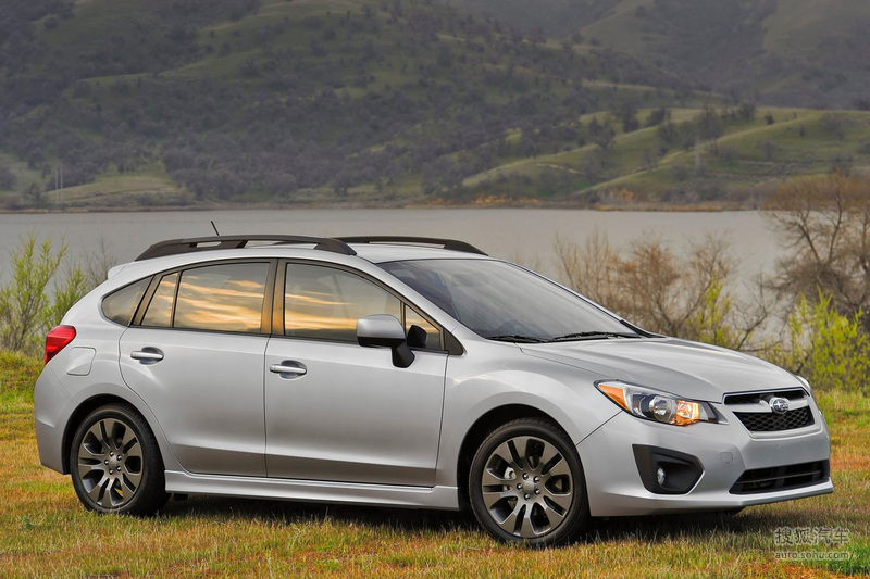 【 斯巴鲁翼豹两厢图片】_珍珠绸缎白_官方_搜狐汽车网