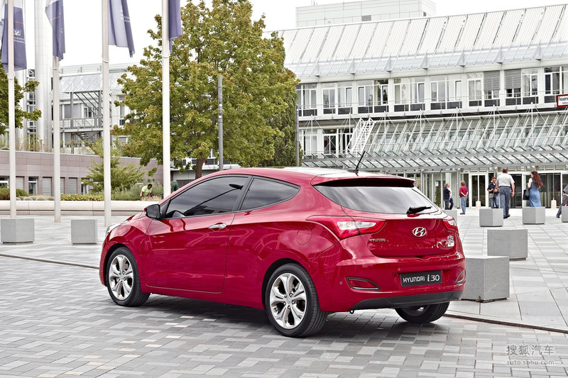 2013款现代i30三门版     提示:支持键盘翻页 &larr;左 右&rarr