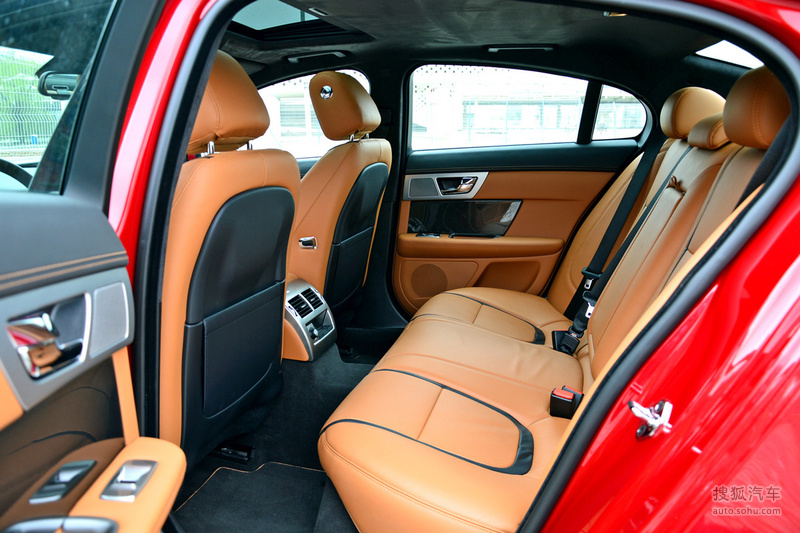 【 捷豹xf图片】_2013款 xf 3.0 sc 奢华版_内饰_搜狐汽车网