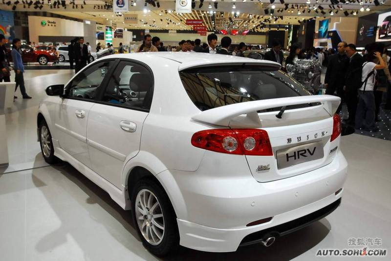 别克新凯越hrv09上海车展实拍