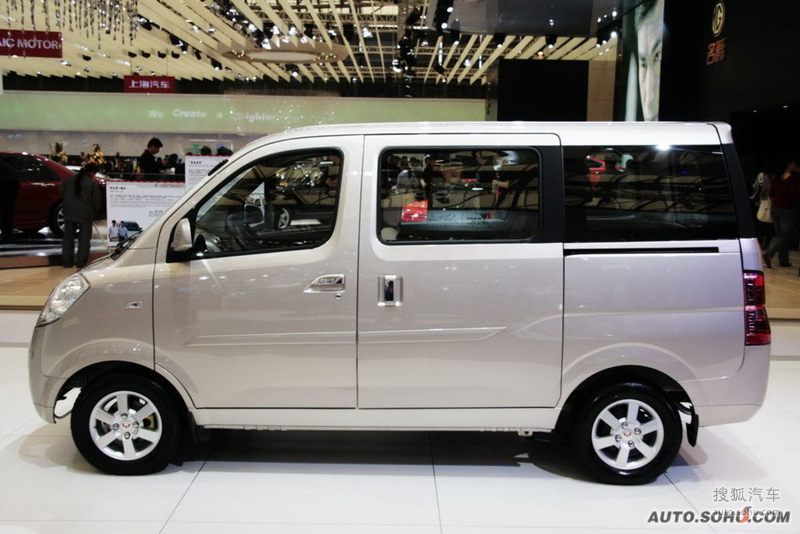 五菱鸿途09上海车展实拍