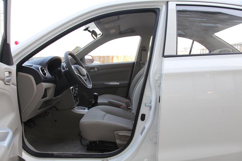 【 长安悦翔v3图片】_空间展示_搜狐汽车网