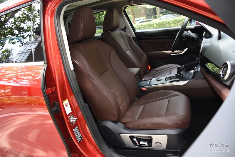 【 weyp8图片】_黑色/棕色_内饰_搜狐汽车网