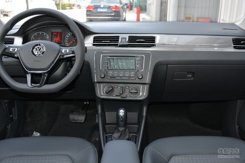 【 大众新桑塔纳图片】_黑色_内饰_搜狐汽车网