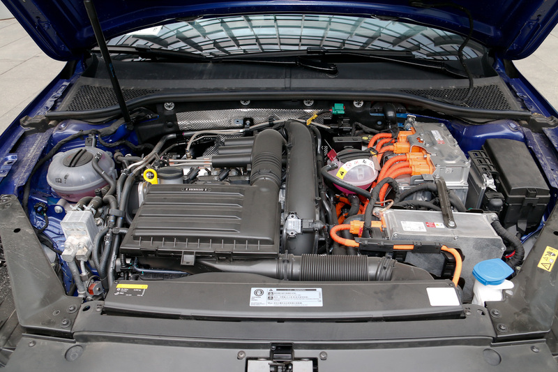 2020款大众迈腾gte 尊贵型 - 发动机特写提示:支持键盘翻页 ←左 右