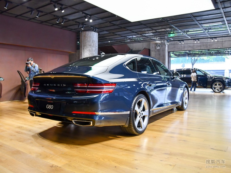 2021款捷尼赛思g8025t旗舰版