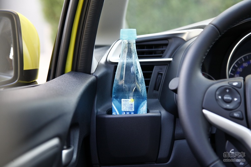 【 本田飞度图片】_2014本田飞度1.5本地评测