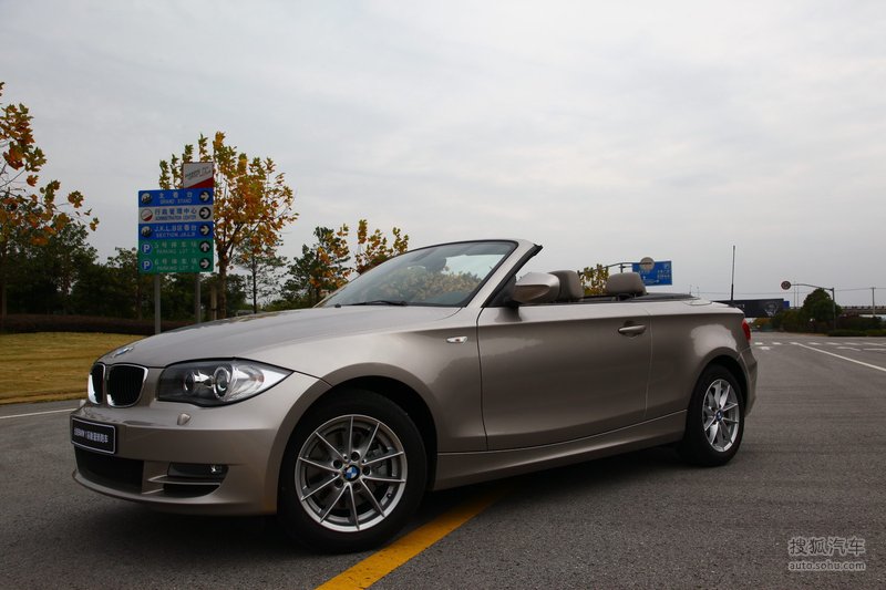 2011款宝马1系敞篷轿跑车上海试驾