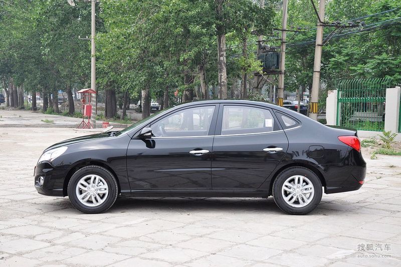 【 现代悦动图片】_炫黑_外观_搜狐汽车网