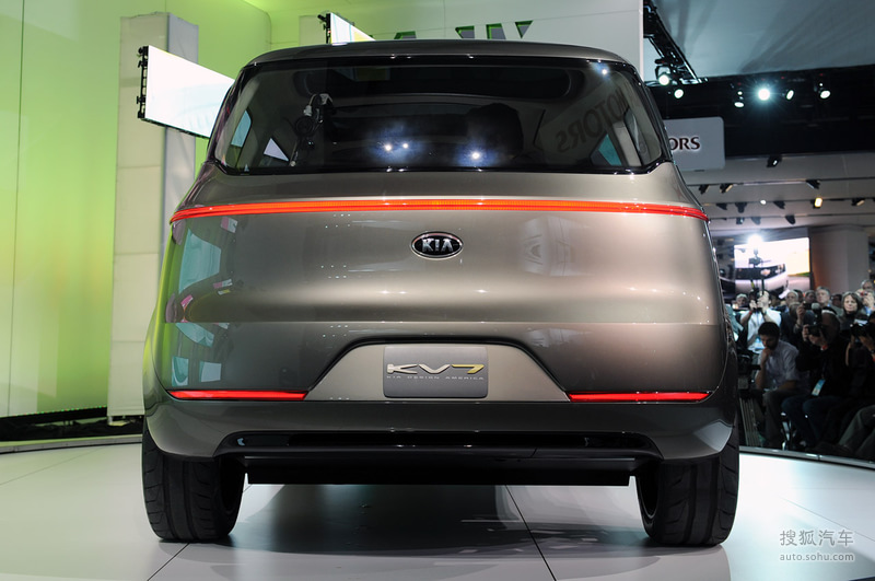 起亚进口起亚kv7起亚kv7概念车 北美车展实拍