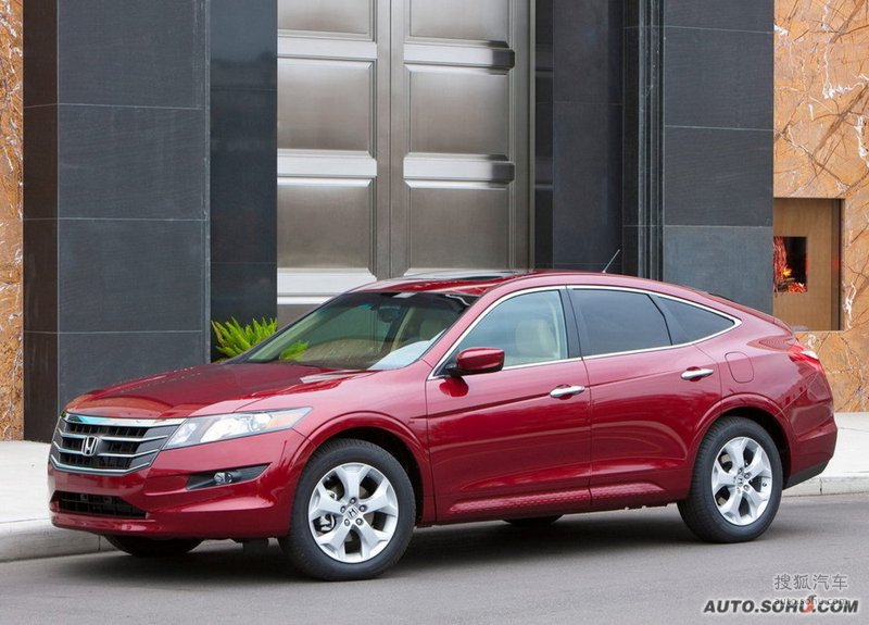 本田广汽本田歌诗图2010款本田雅阁crosstour