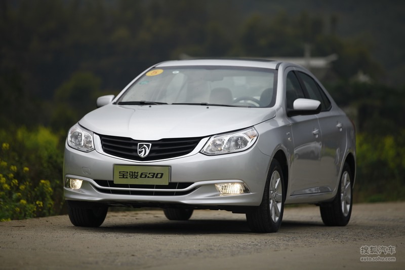 宝骏上汽通用五菱6302012款宝骏630 1.6dvvt 6at 阳朔试驾