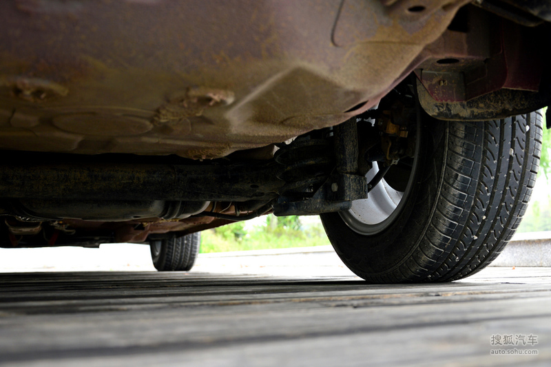 实拍中华h330 1.5l手动豪华型