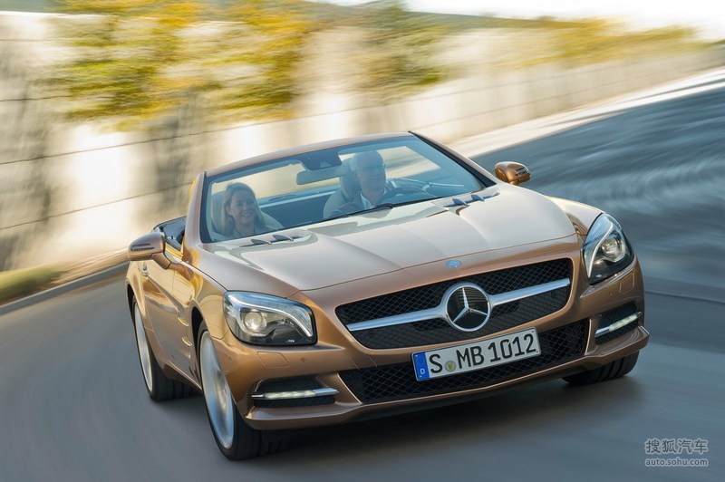 【奔驰sl级官方珍珠黄图片t1308341】_奔驰图片_搜狐汽车网