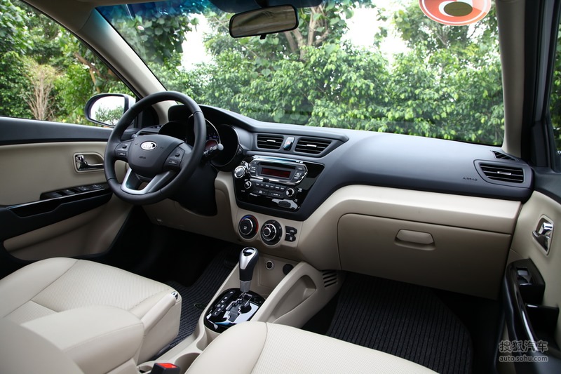 2012款起亚k2两厢深圳试驾实拍