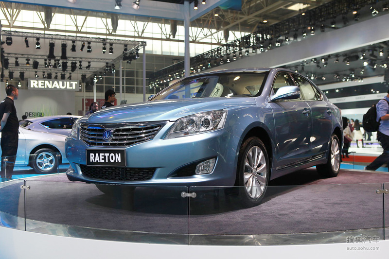 长安长安汽车睿骋长安raeton北京车展实拍