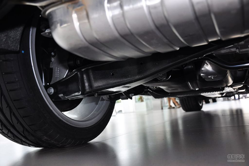 大众高尔夫r2011款r底盘/动力t852521高清图片_图库_搜狐汽车