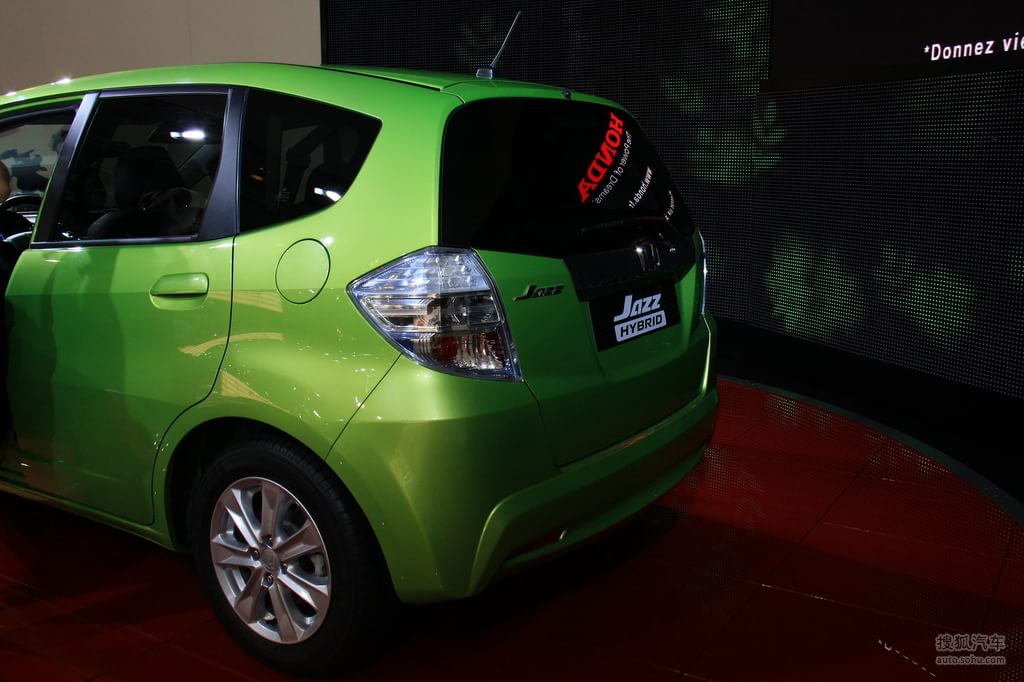 本田_进口本田_jazz爵士-本田jazz hybrid 巴黎车展实拍_车展车型