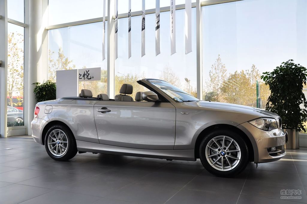 宝马1系敞篷