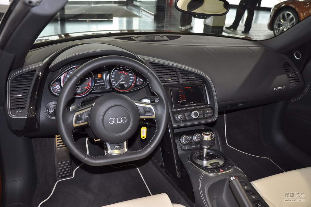 奥迪r8内饰t799765高清图片_图库_搜狐汽车