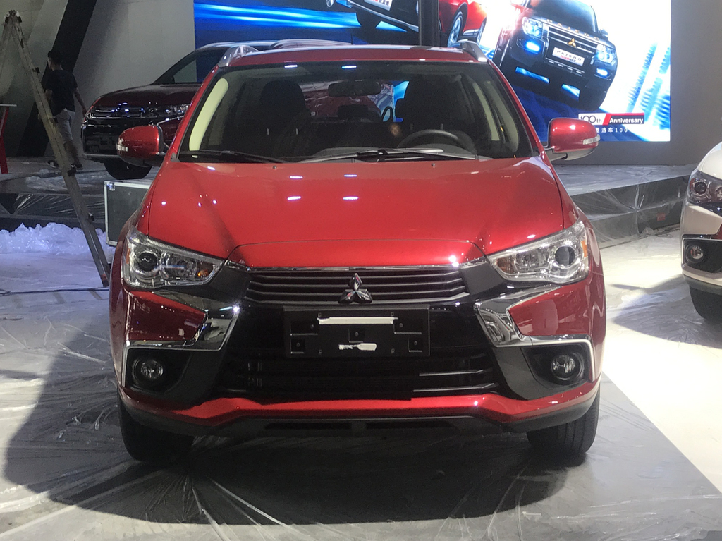 2017成都车展探馆新款广汽三菱劲炫asx