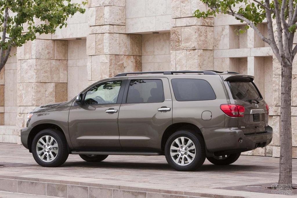 丰田sequoia红杉 四驱