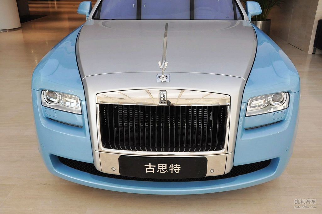 2014款劳斯莱斯古思特6.6t阿尔卑斯挑战之旅世纪典藏版